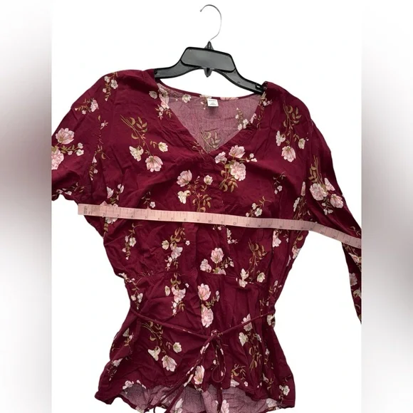 Old Navy Burgundy Floral Long Sleeve Tie-Waist Blouse - Large Tall - Picture 4 of 7